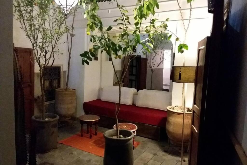 Emplacement N°1 ! Riad Ica Villa Marrakesh Exterior foto